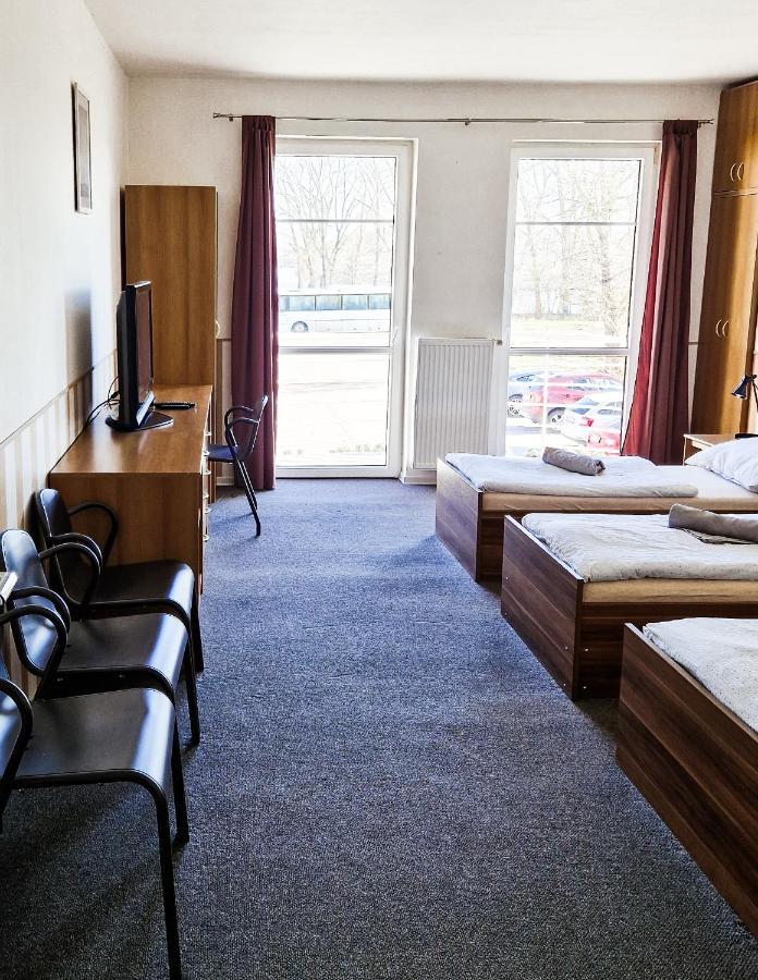 Hotel Ned Hockey Nymburk Exteriör bild